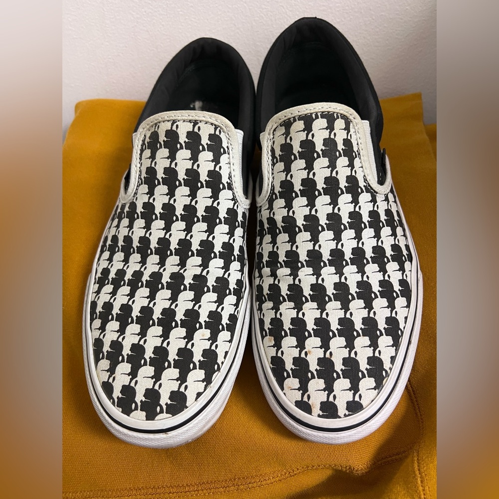 Vans x Karl Lagerfield Slip-Ons Size W 9.5/ M 8